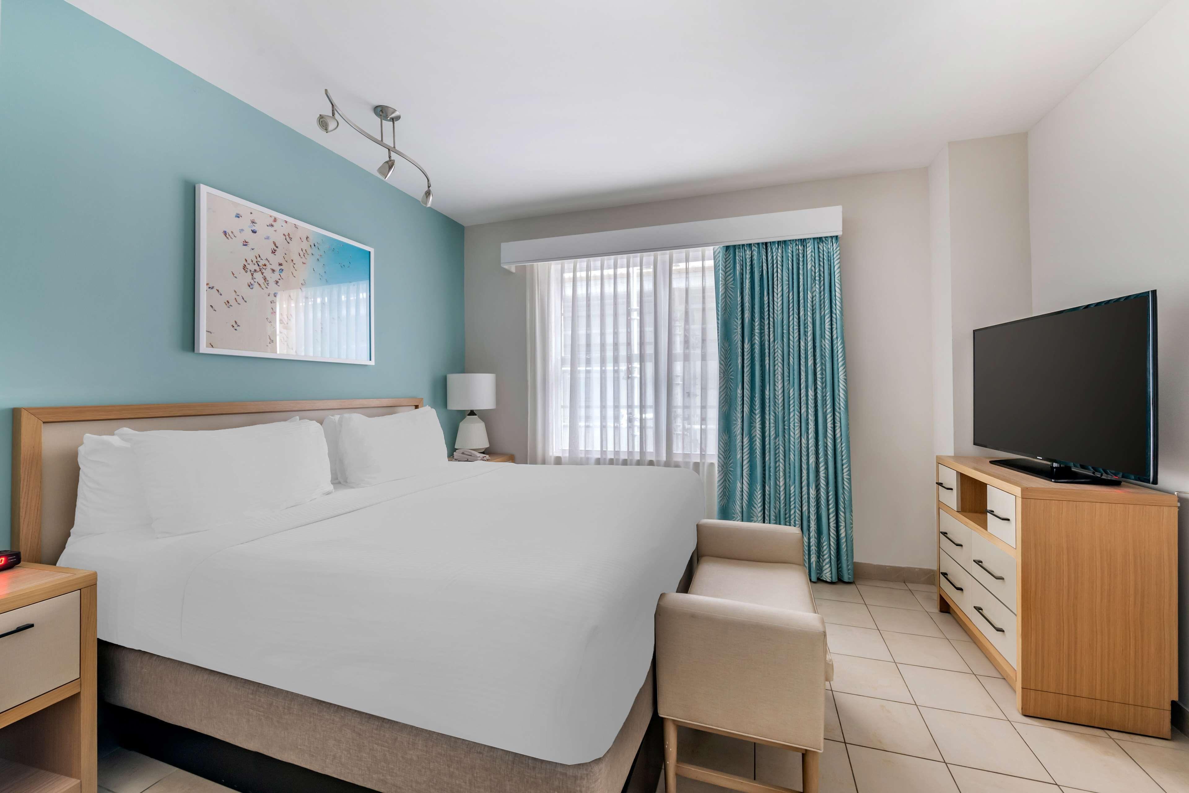 Two Bedroom Suite Two King Beds Sofabed